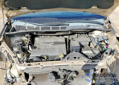 2014 Toyota Sienna Xle z USA, uszkodzony, nr VIN 5TDDK3DC3ES087463